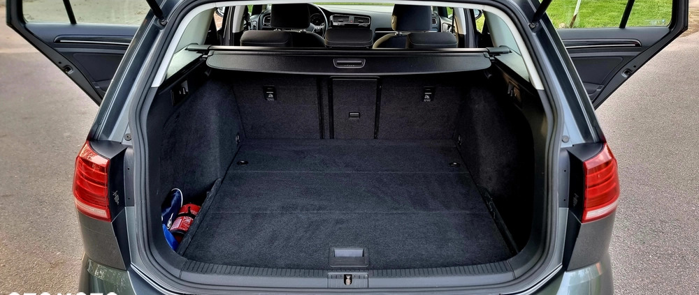 Volkswagen Golf cena 49999 przebieg: 200000, rok produkcji 2019 z Wieleń małe 407